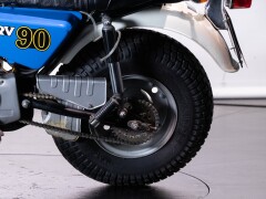 Suzuki RV 90 