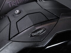 Triumph TIGER 1050 